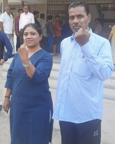 anirudhsinh jadeja with daughter naynaba jadeja