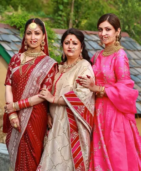 anjali gautam with her daughters yami and surilie