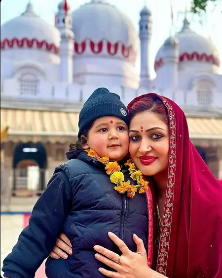 surilie gautam with son saibhang singh bhatti