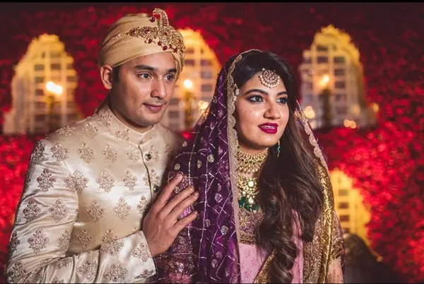 wedding picture of anam mirza and mohammed asaduddin
