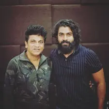 yuva rajkumar with uncle shiva rajkumar