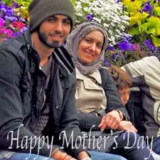 omar borkan al gala with his mother