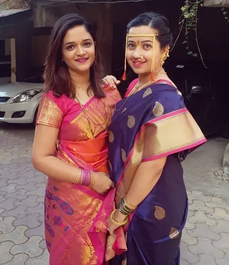 radhika dhopavkar with sister shreya dhopavkar