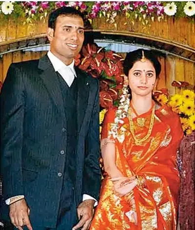 wedding picture of VVS Laxman and G. R. Sailaja