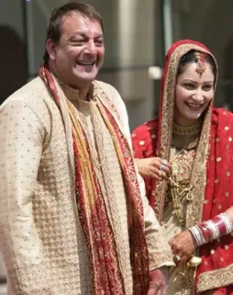 wedding picture of sanjay dutt and manyata dutt